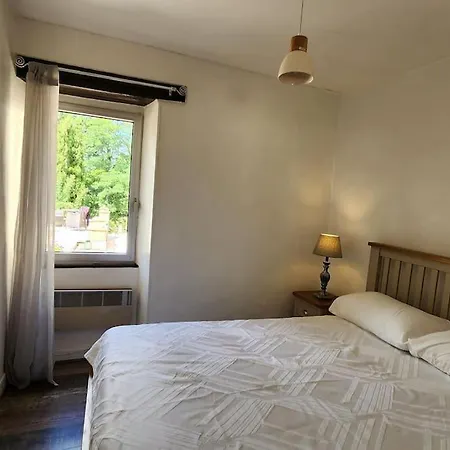 Petite Maison Papillon, Pool, Hot Tub,relax Σπίτι διακοπών Saint-Vincent-Jalmoutiers