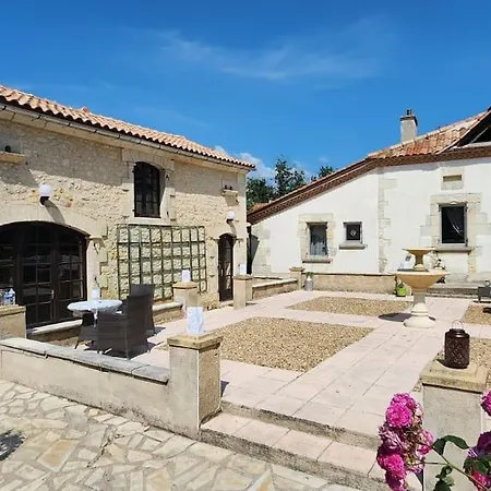 Σπίτι διακοπών Petite Maison Papillon, Pool, Hot Tub,relax